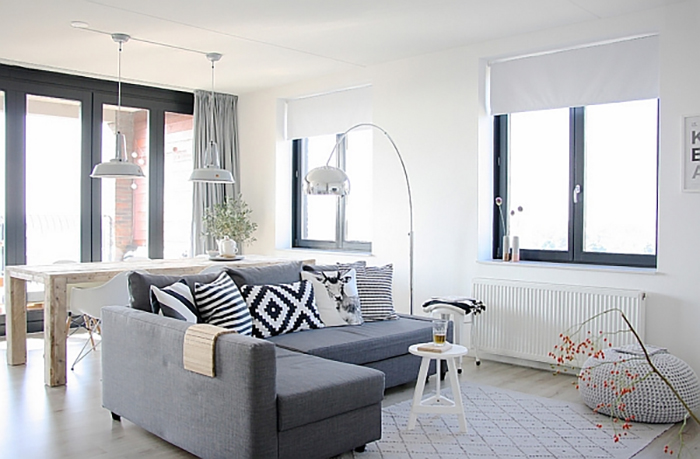 Sơn tường màu trắng cũng có thể kết hợp với ghế sofa