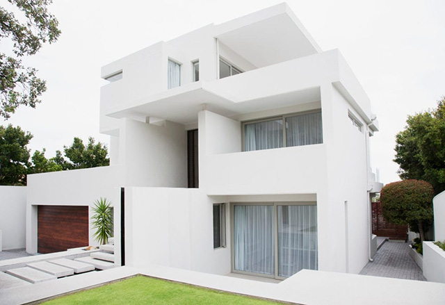 Nhà sơn màu trắng (mã màu NP OW 2152P)