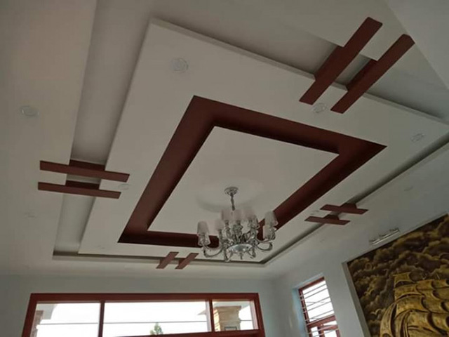 Mẫu trần màu trắng