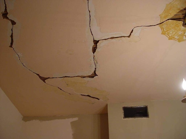 Cách sơn lại tường bị nứt 5
