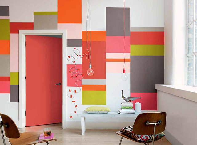 Biến tấu mới lạ từ sơn tường kẻ sọc