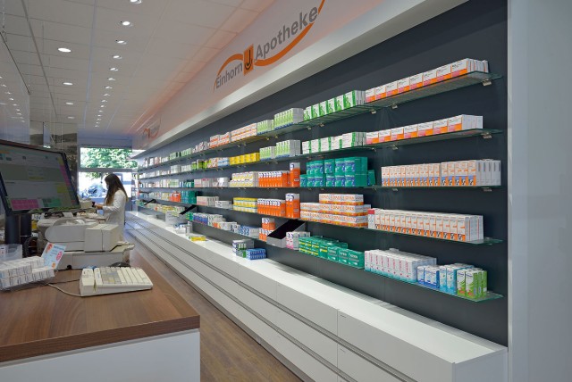 kinh doanh nhà thuốc nên sơn nhà màu gì? màu màu White phối cùng Shaded Gray 